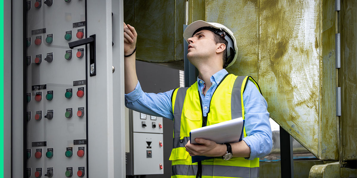 How to Become a Field Service Engineer