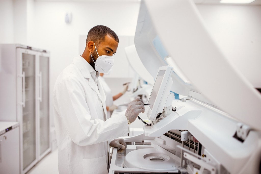 Scientist working in the laboratory